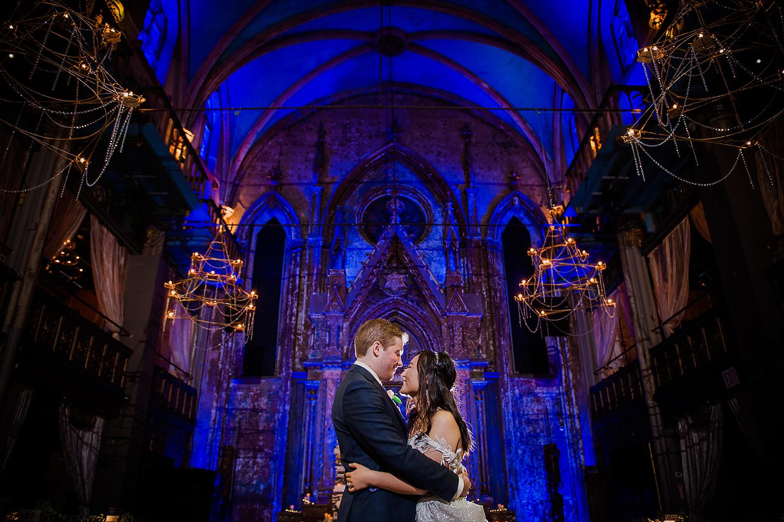 The couple beneath the vaults