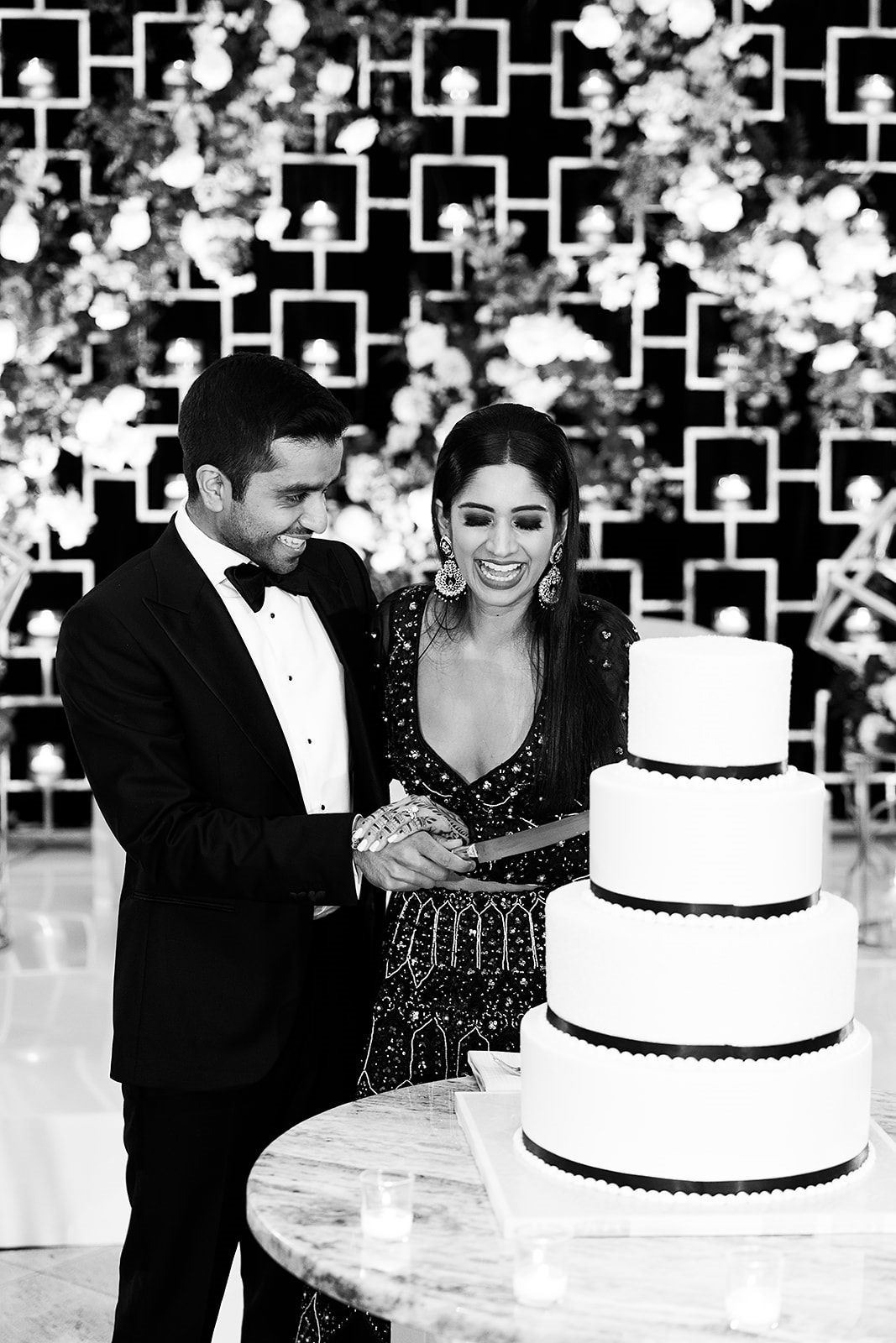 The cake, in black and white