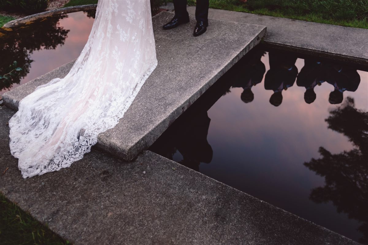 The train at the water's edge, guests mirrored