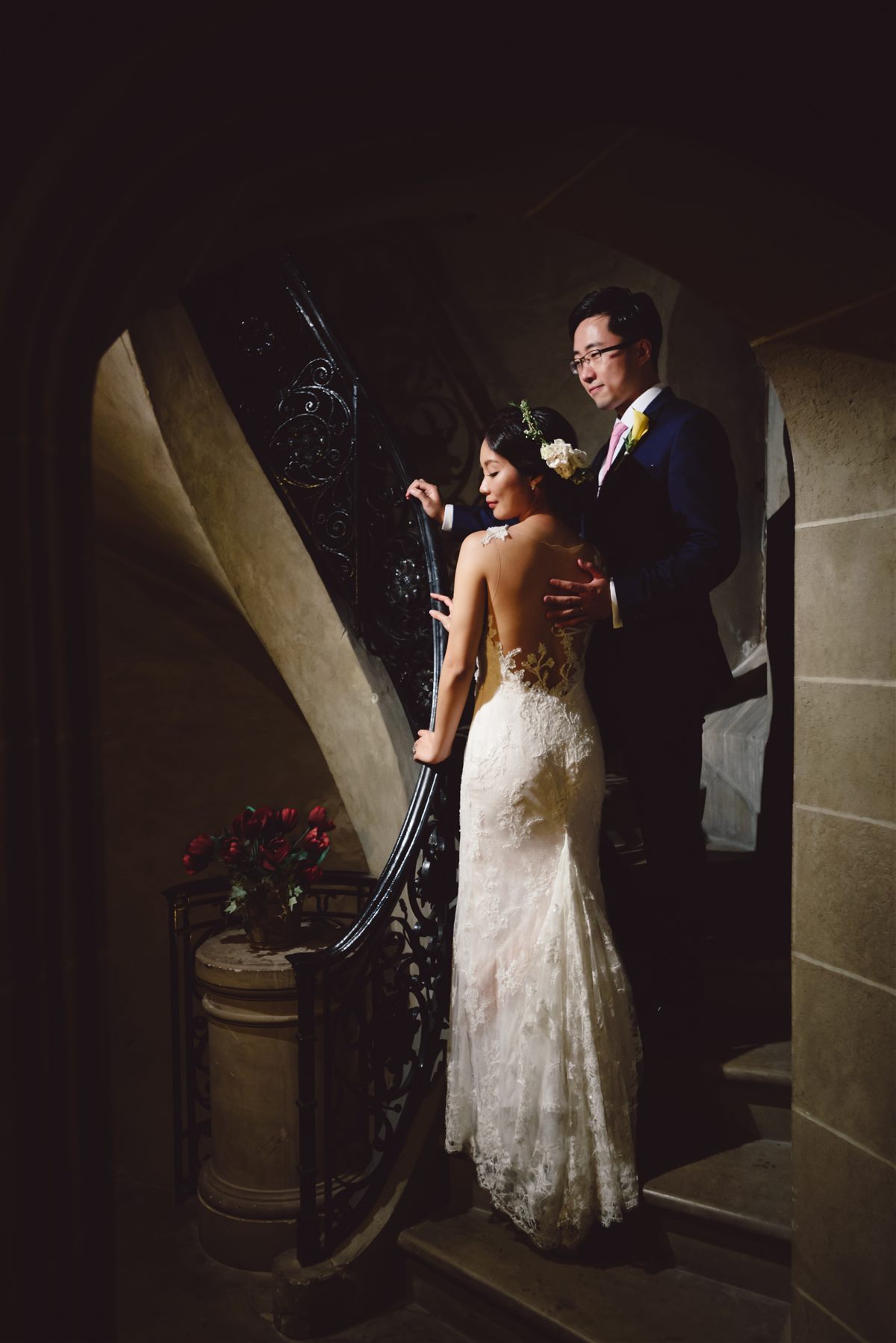 On the staircase, night falling